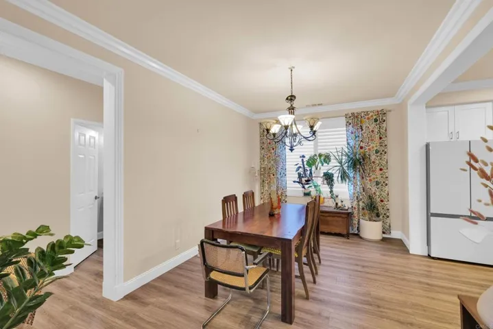 8359 Clover Creek Road, Riverside, California 92508