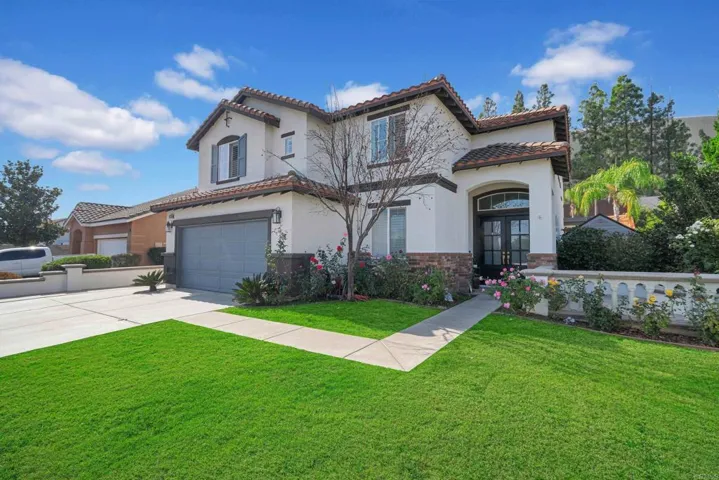 8359 Clover Creek Road, Riverside, California 92508