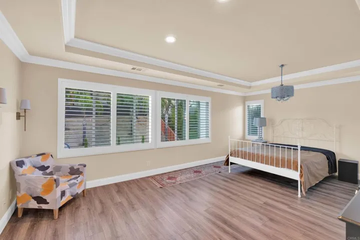 8359 Clover Creek Road, Riverside, California 92508