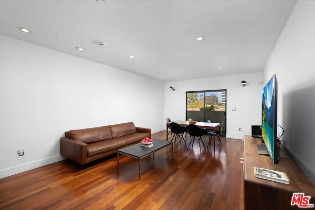 159 W Green Street 304a, Pasadena, California 91105 home-pic-8