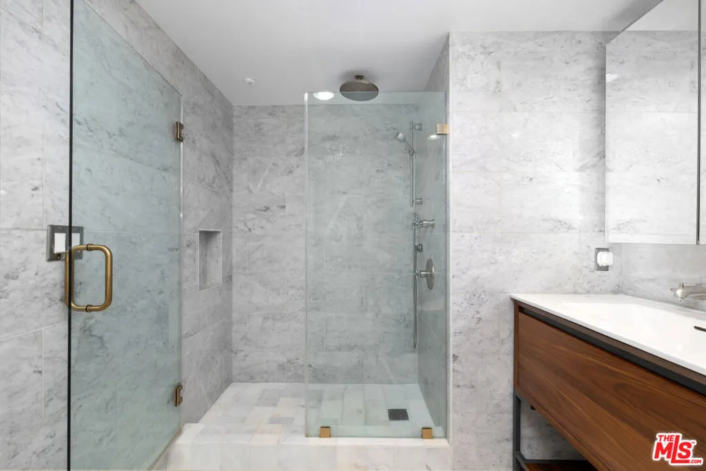 159 W Green Street 304a, Pasadena, California 91105 home-pic-20