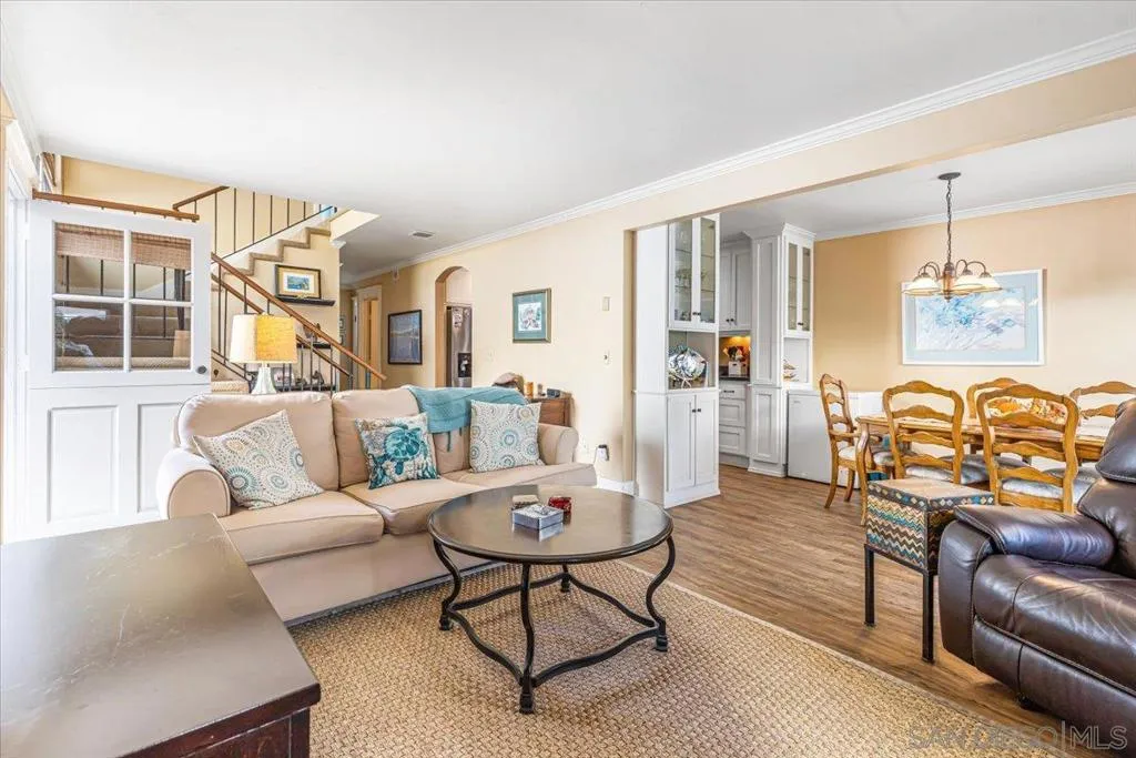 1064 Isabella Ave, Coronado, California 92118 home-pic-0