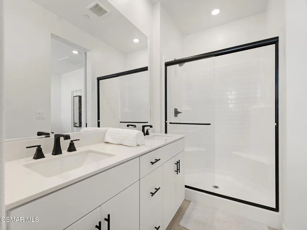 27065 Tanager Lane, Valencia, California 91381 home-pic-27