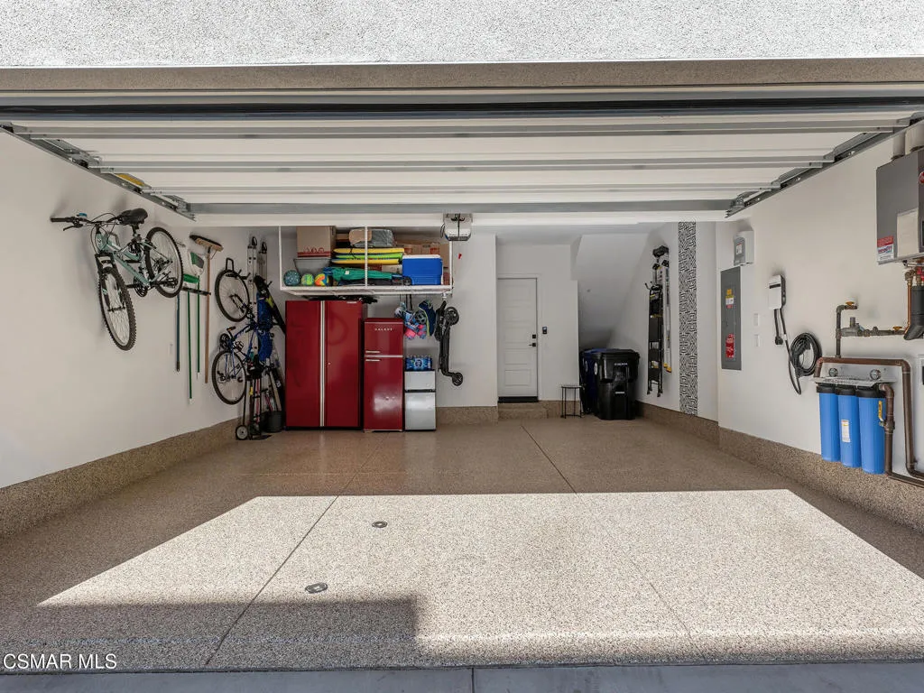 27065 Tanager Lane, Valencia, California 91381 home-pic-33