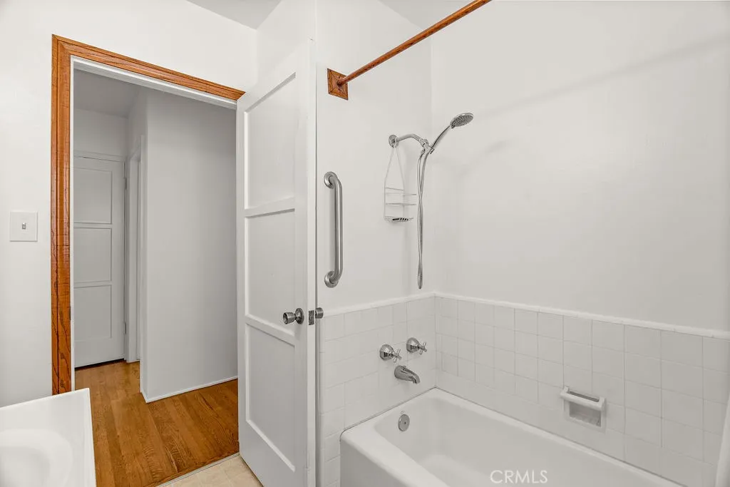 3448 Clark, Long Beach, California 90808 home-pic-23