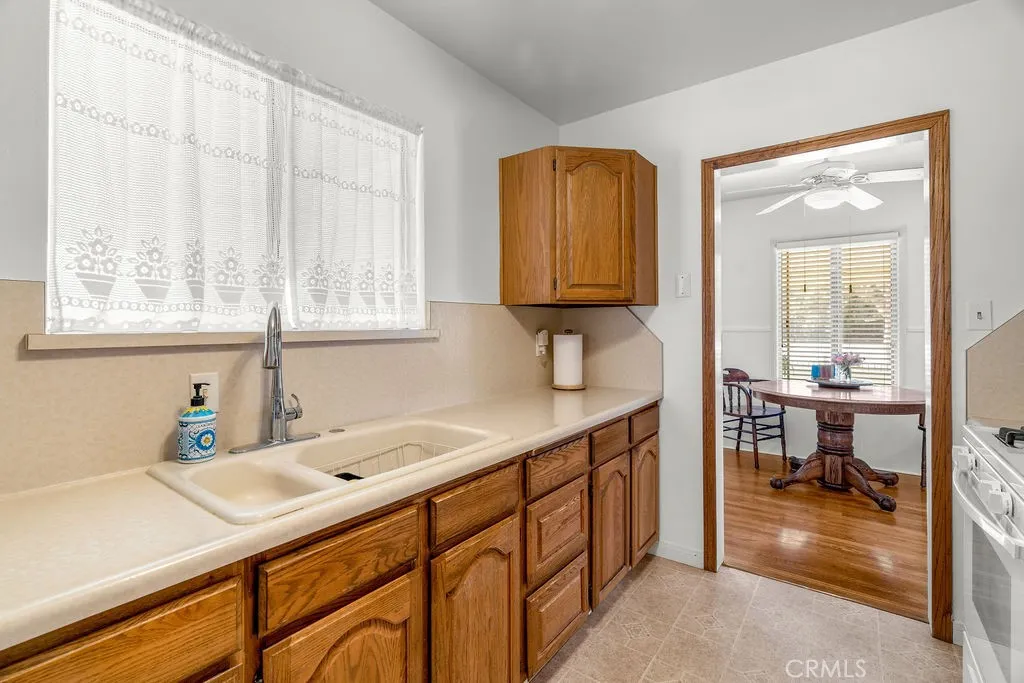 3448 Clark, Long Beach, California 90808 home-pic-12