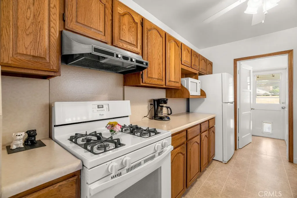 3448 Clark, Long Beach, California 90808 home-pic-11