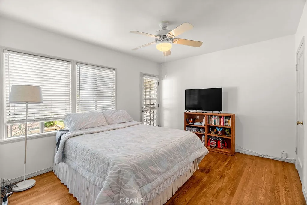 3448 Clark, Long Beach, California 90808 home-pic-17