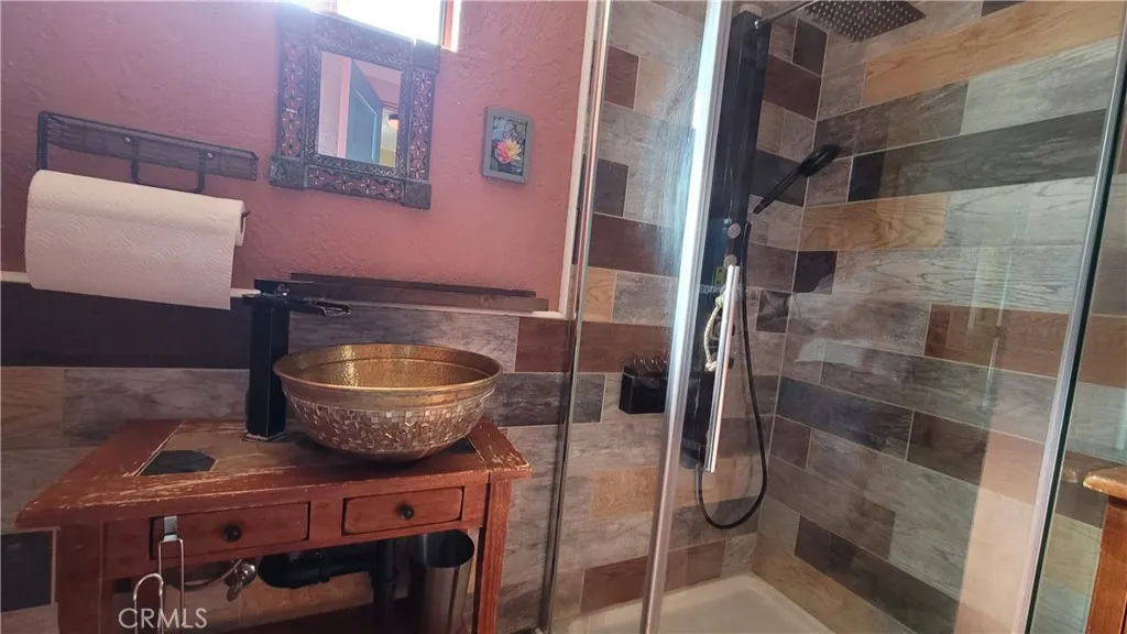 516 South, Lebec, California 93243 home-pic-11
