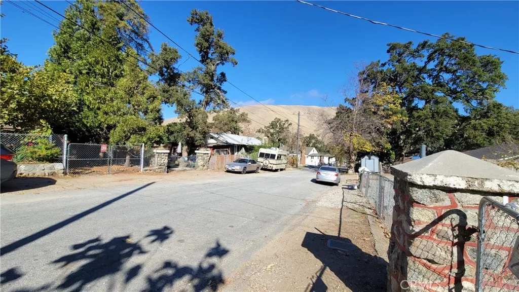 516 South, Lebec, California 93243 home-pic-23
