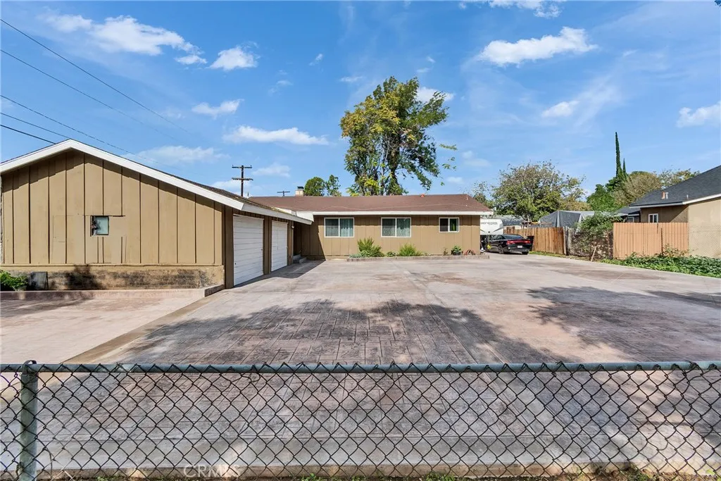 5121 Sierra Street, Riverside, California 92504 home-pic-10
