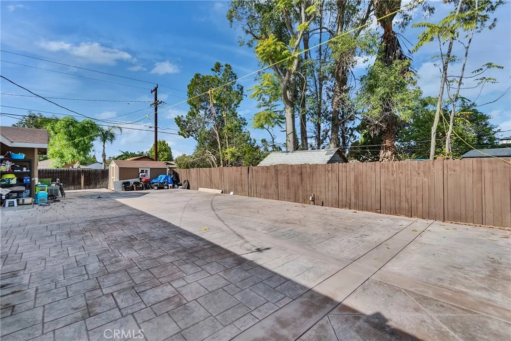 5121 Sierra Street, Riverside, California 92504 home-pic-11