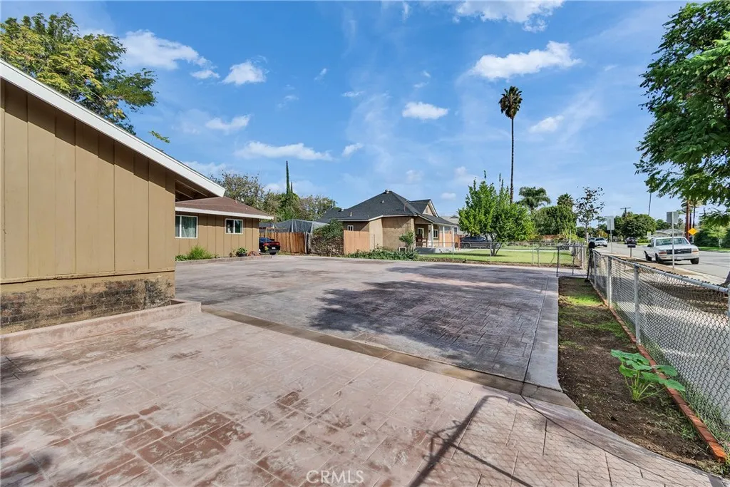 5121 Sierra Street, Riverside, California 92504 home-pic-14