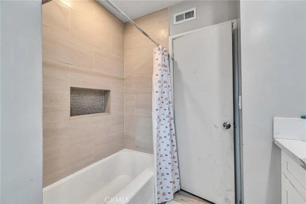 5121 Sierra Street, Riverside, California 92504 home-pic-24