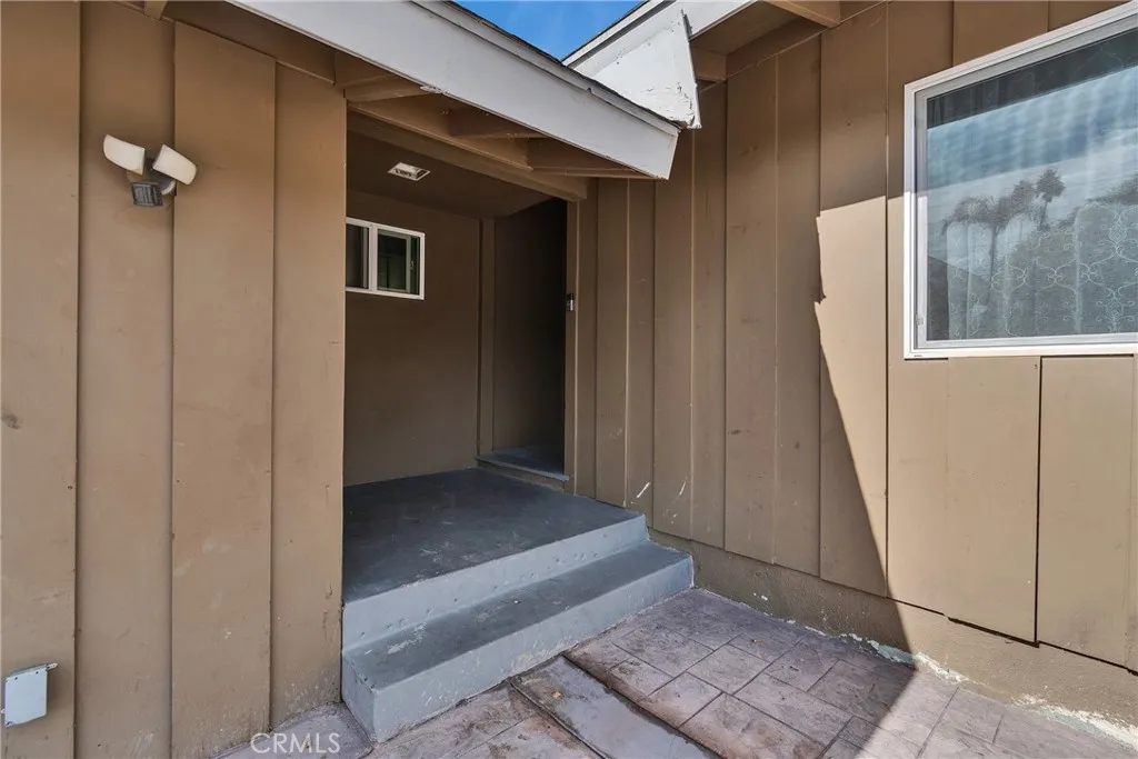 5121 Sierra Street, Riverside, California 92504 home-pic-7