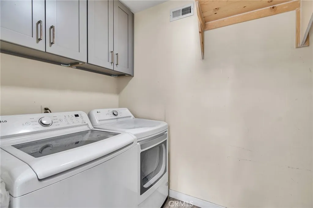 5121 Sierra Street, Riverside, California 92504 home-pic-18