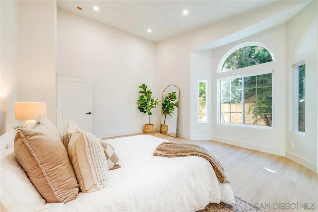 1736 Blackbird Cir, Carlsbad, California 92011 home-pic-21