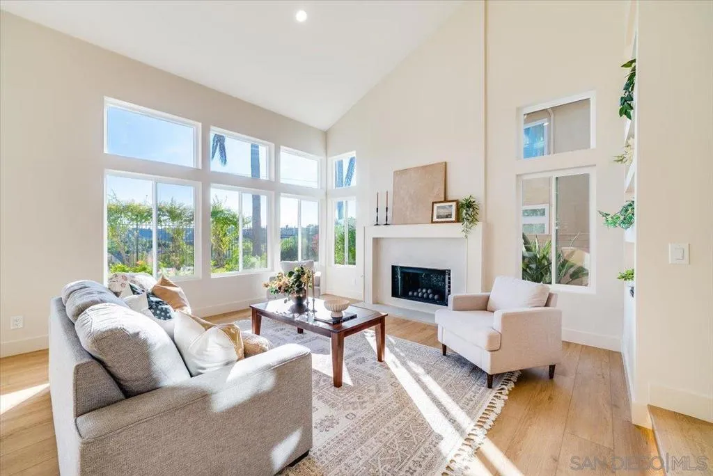 1736 Blackbird Cir, Carlsbad, California 92011 home-pic-8