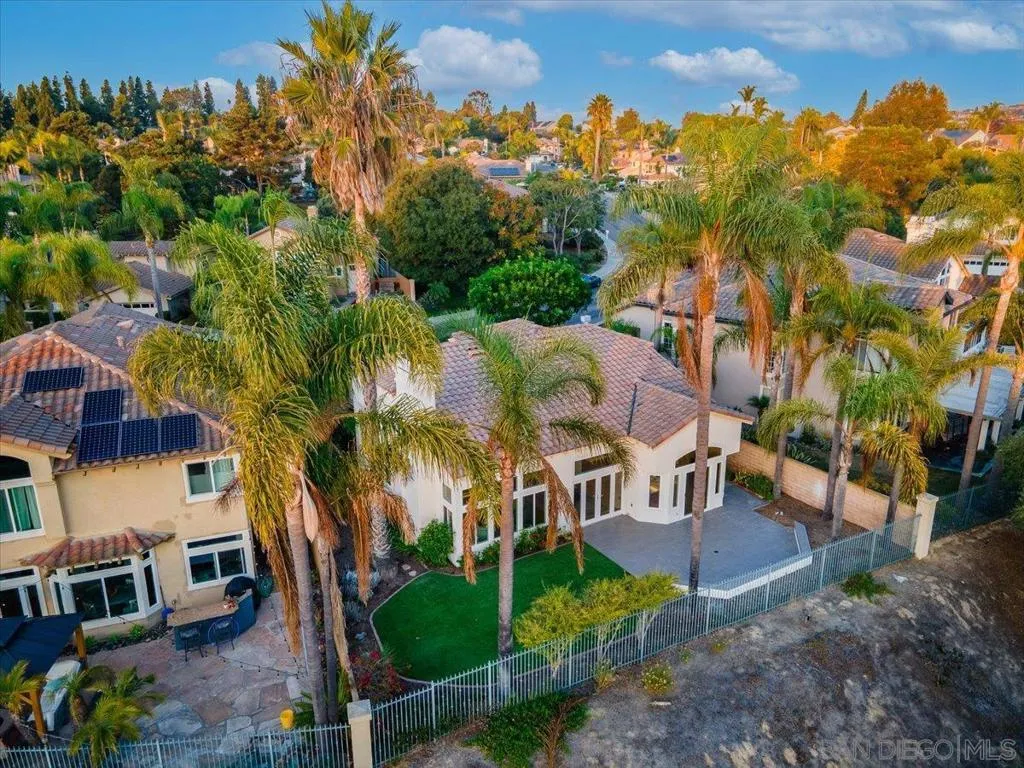 1736 Blackbird Cir, Carlsbad, California 92011 home-pic-1