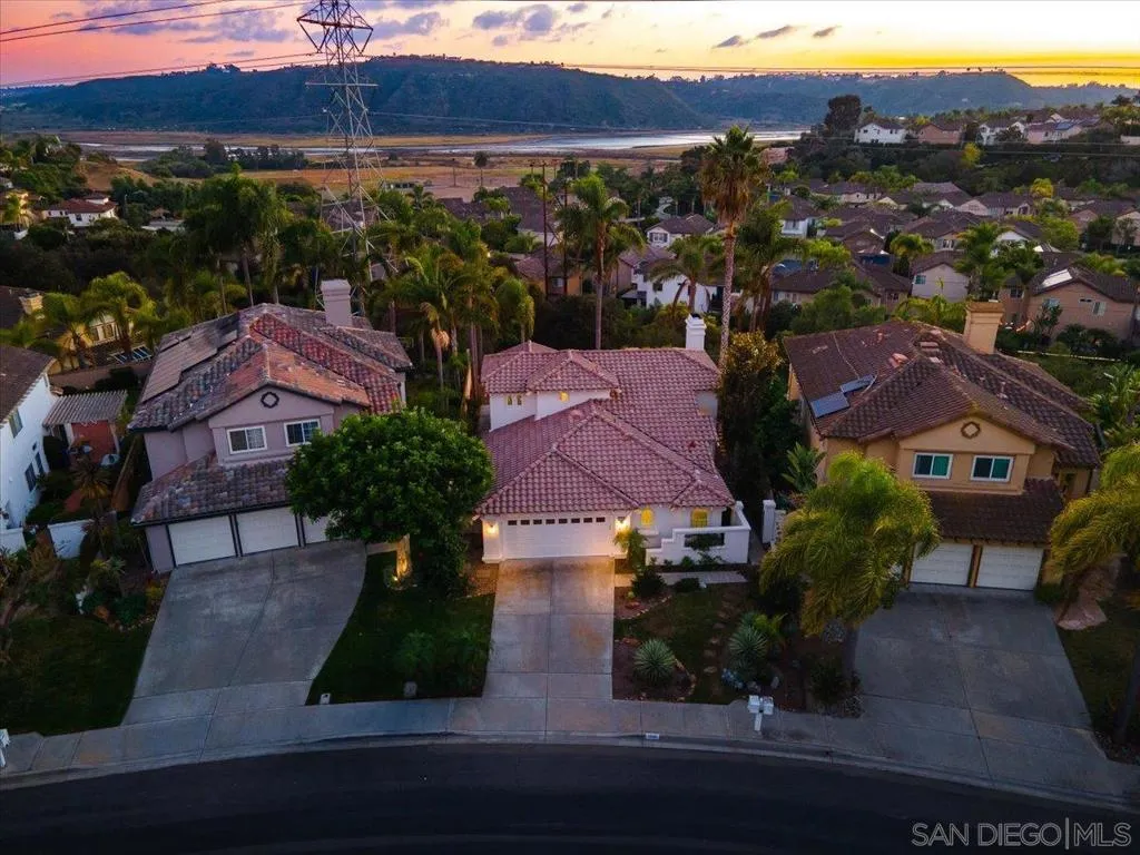 1736 Blackbird Cir, Carlsbad, California 92011 home-pic-59