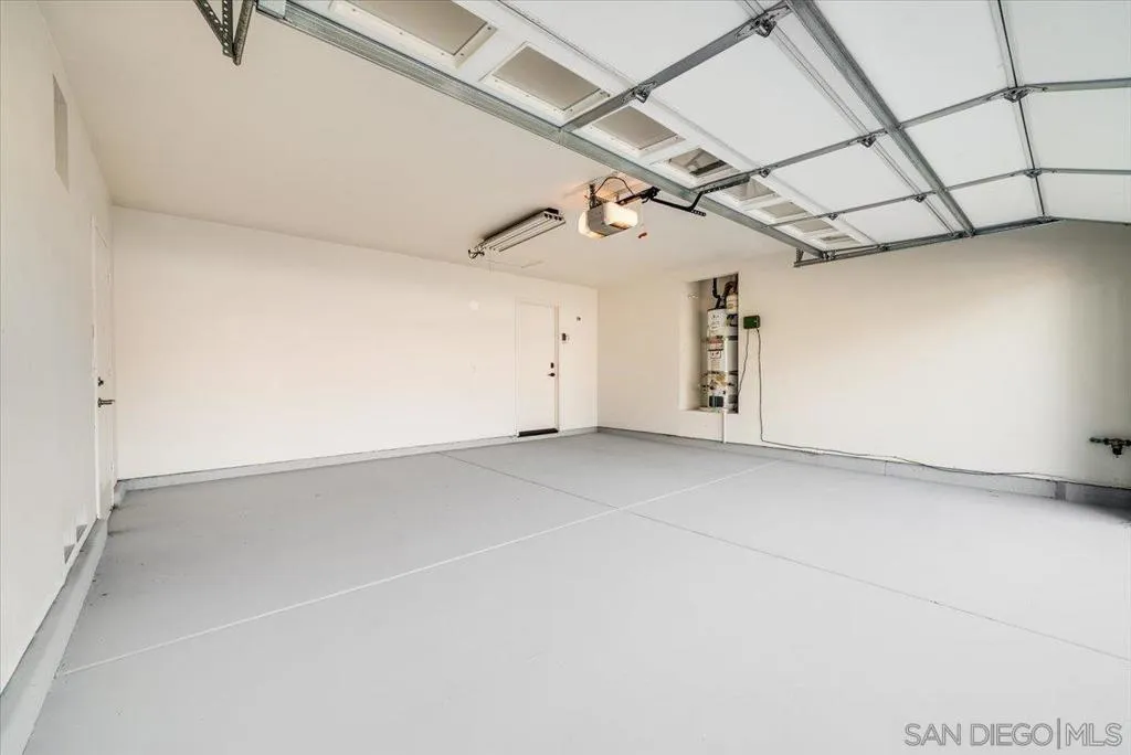 1736 Blackbird Cir, Carlsbad, California 92011 home-pic-31