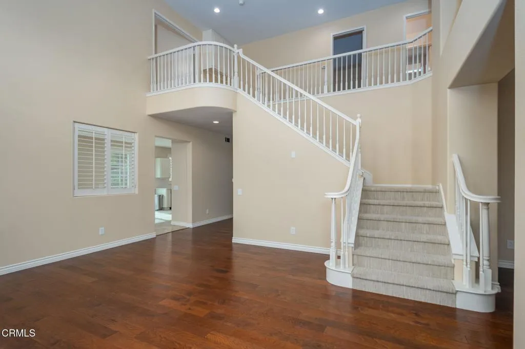 30456 Star Canyon Place, Castaic, California 91384 home-pic-10