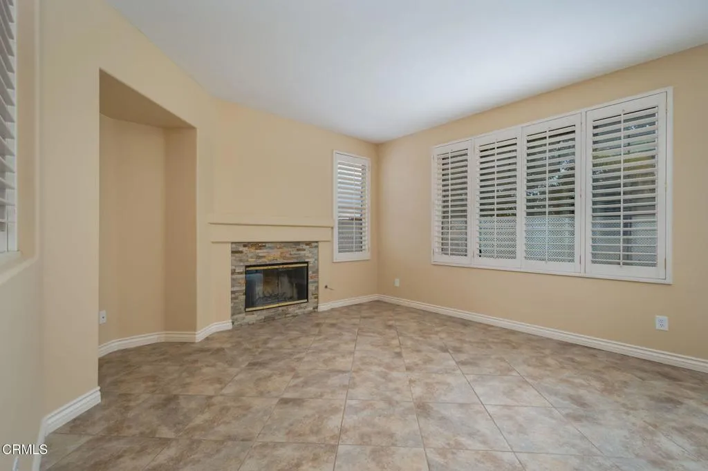 30456 Star Canyon Place, Castaic, California 91384 home-pic-19