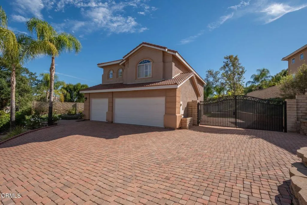 30456 Star Canyon Place, Castaic, California 91384 home-pic-1
