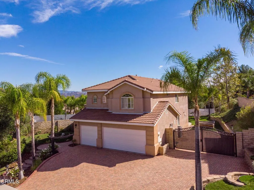 30456 Star Canyon Place, Castaic, California 91384 home-pic-0