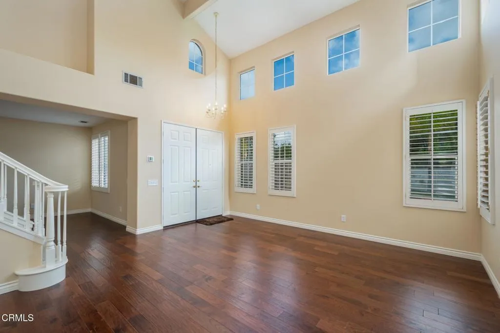 30456 Star Canyon Place, Castaic, California 91384 home-pic-9