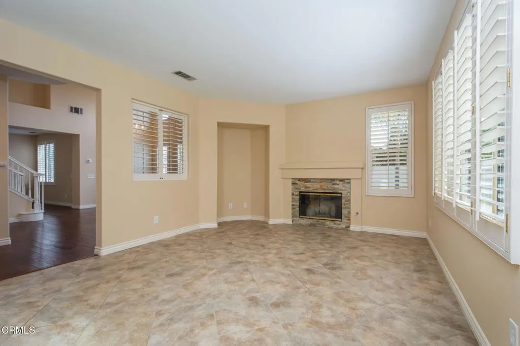 30456 Star Canyon Place, Castaic, California 91384 home-pic-20
