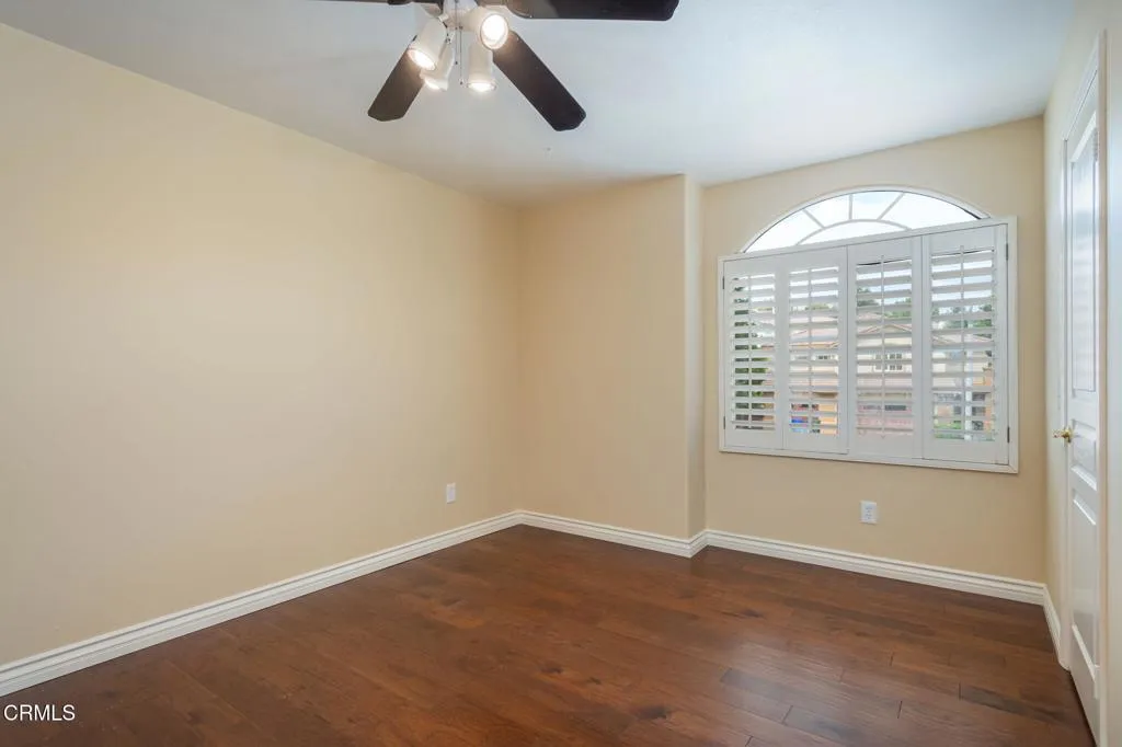 30456 Star Canyon Place, Castaic, California 91384 home-pic-32