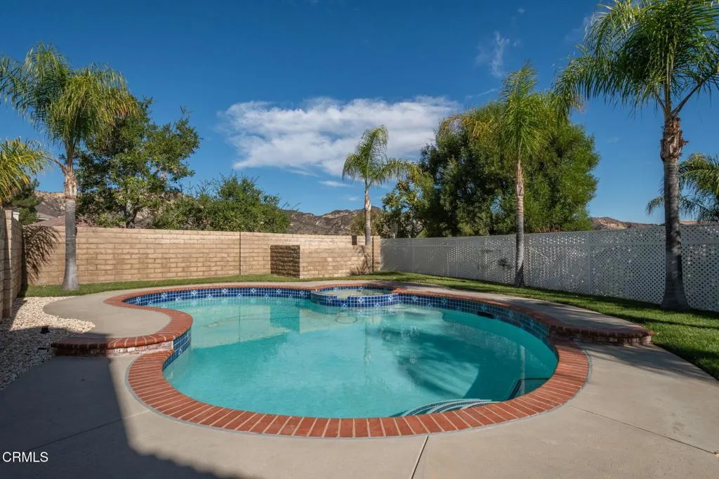 30456 Star Canyon Place, Castaic, California 91384 home-pic-37