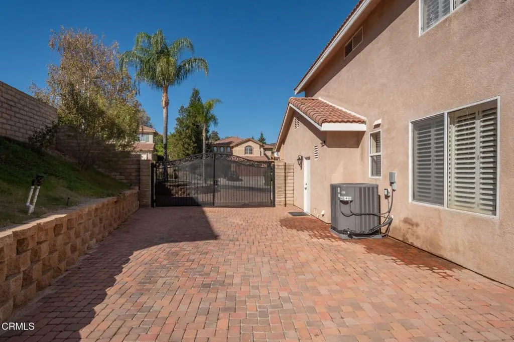 30456 Star Canyon Place, Castaic, California 91384 home-pic-39