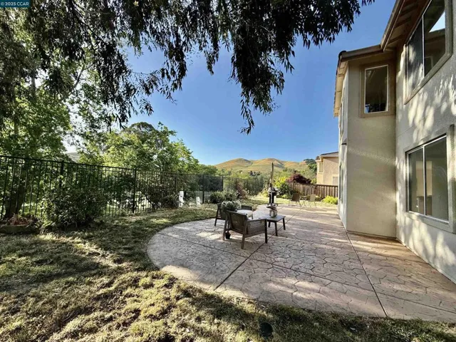 2325 Lansdowne Pl, Vallejo, California 94591