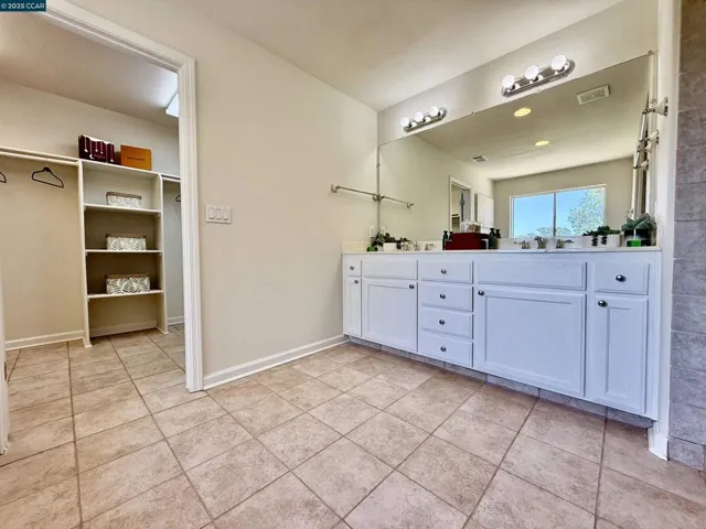 2325 Lansdowne Pl, Vallejo, California 94591