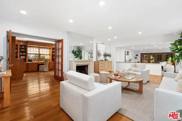 159 Granville Avenue, Los Angeles, California 90049