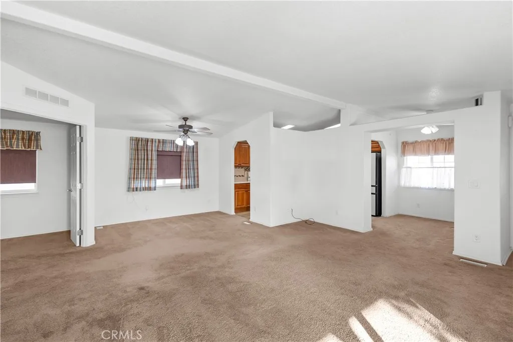 140 W Pioneer 100, Redlands, California 92374 home-pic-6