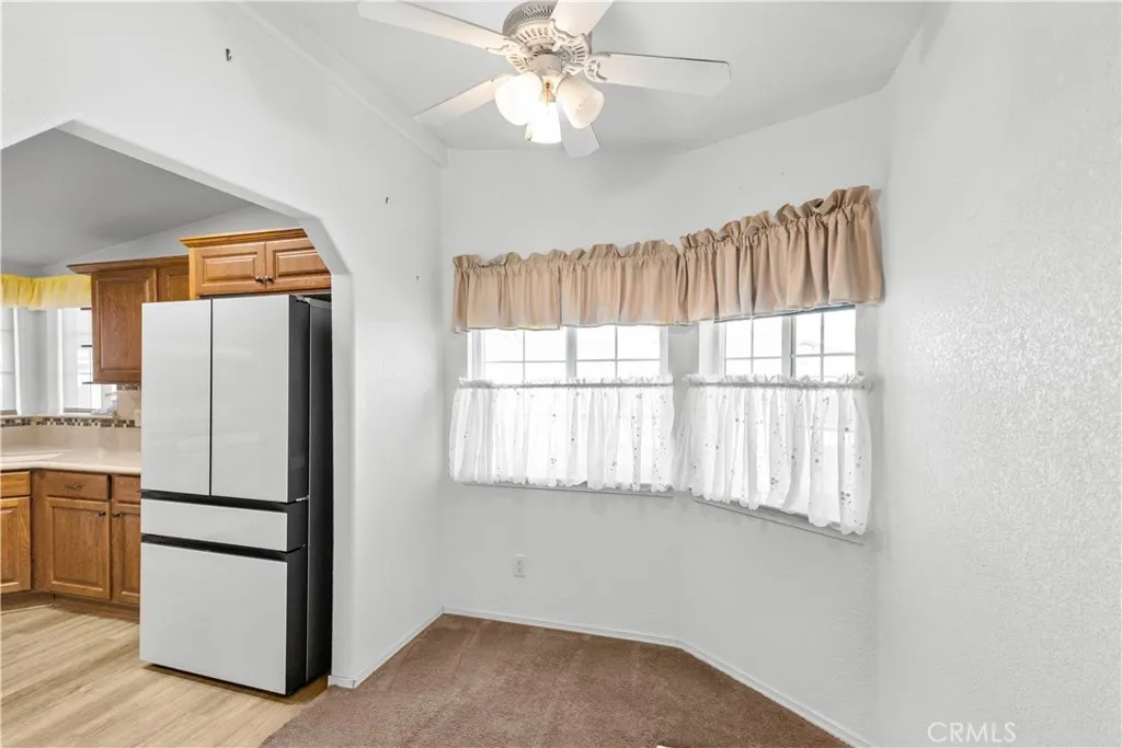 140 W Pioneer 100, Redlands, California 92374 home-pic-12
