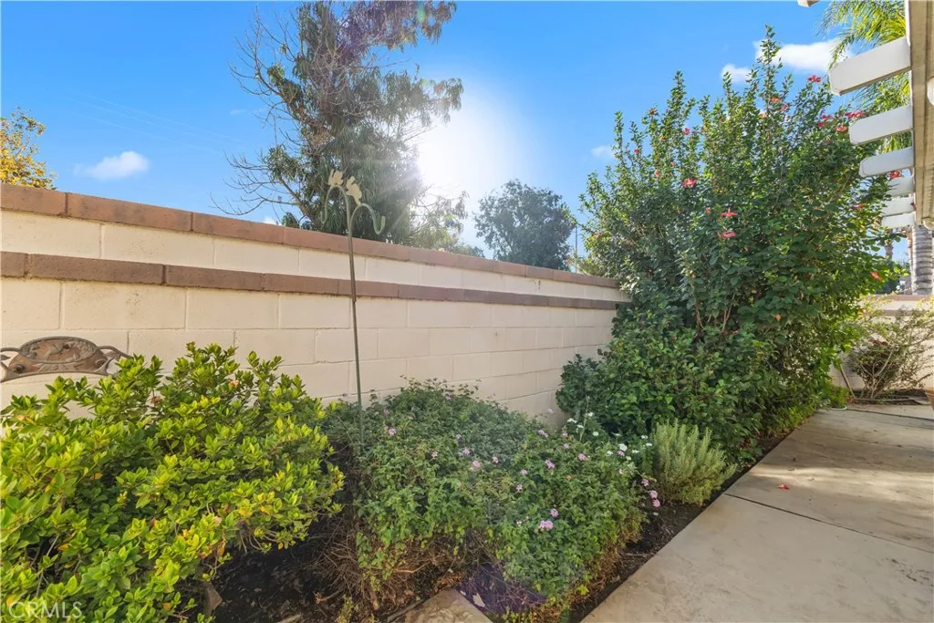 140 W Pioneer 100, Redlands, California 92374 home-pic-43