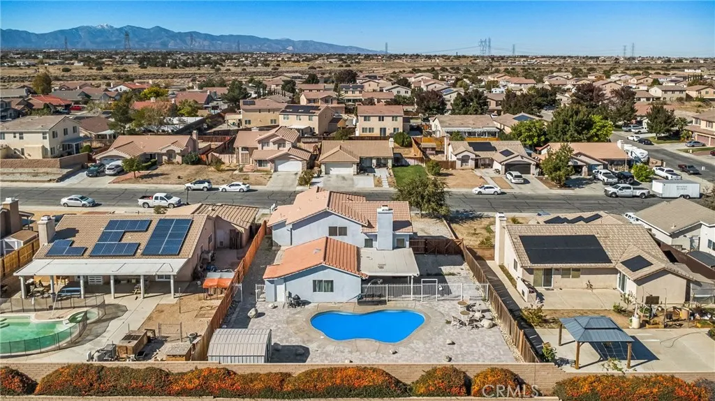 8541 Dove Creek, Hesperia, California 92344 home-pic-32