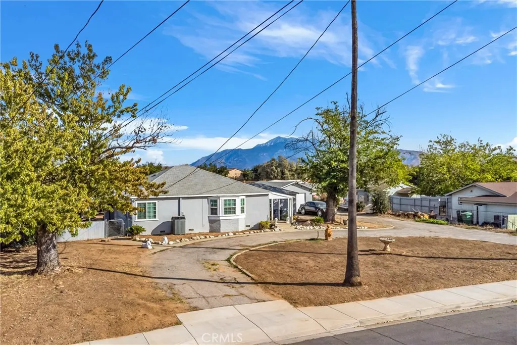 1250 Pennsylvania Avenue, Beaumont, California 92223 home-pic-30