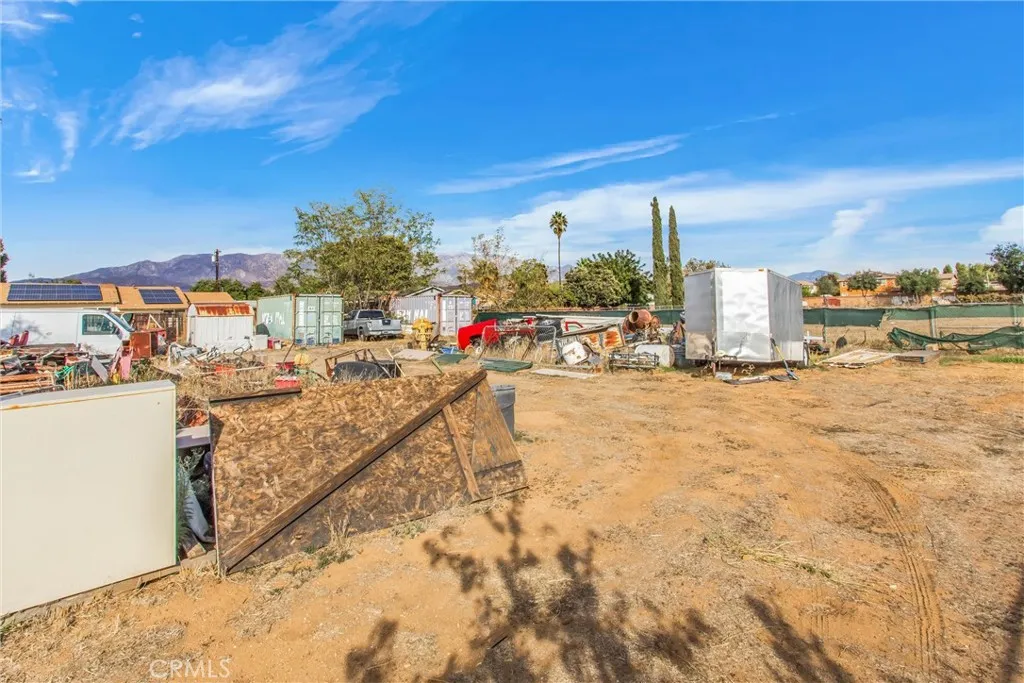 1250 Pennsylvania Avenue, Beaumont, California 92223 home-pic-25