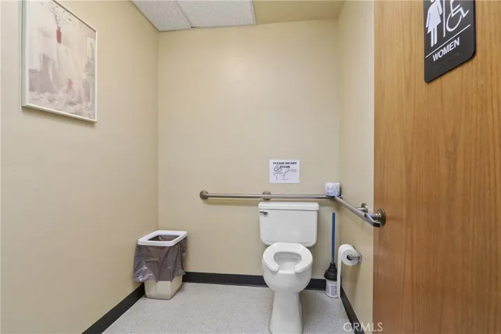 Suite 301 Patient's Restroom