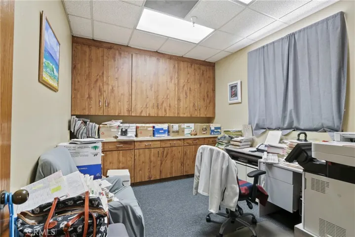 3rd Floor Suite Manager's office