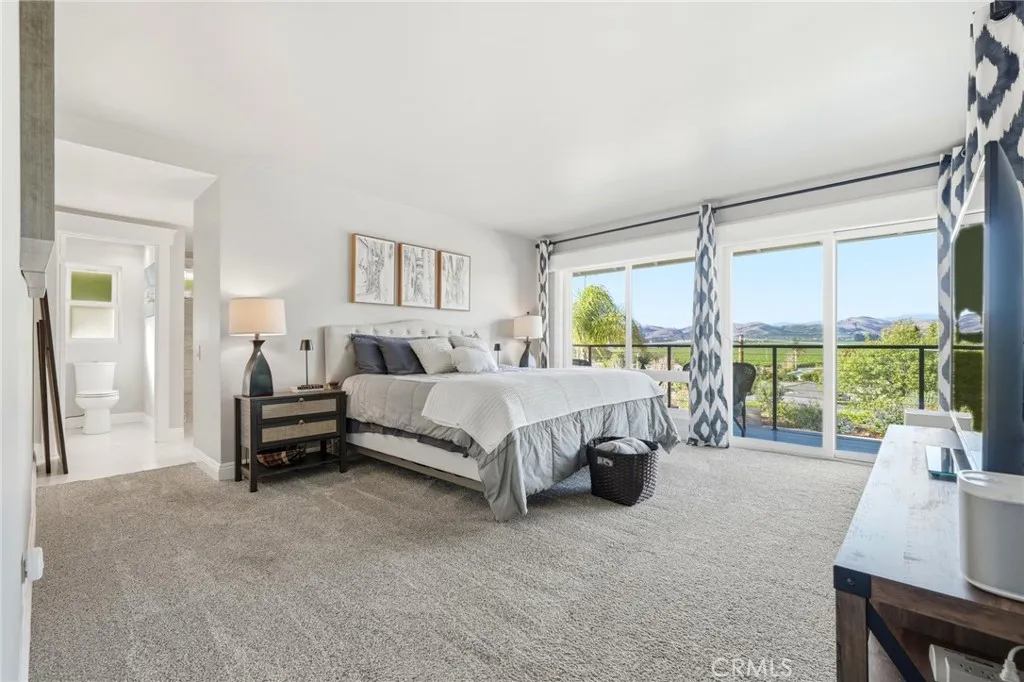 953 Trueno, Camarillo, California 93010 home-pic-20