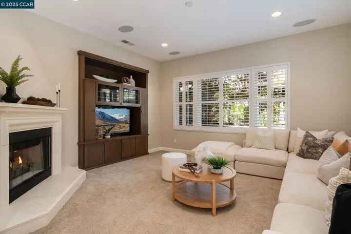 2207 Creekview Place, Danville, California 94506