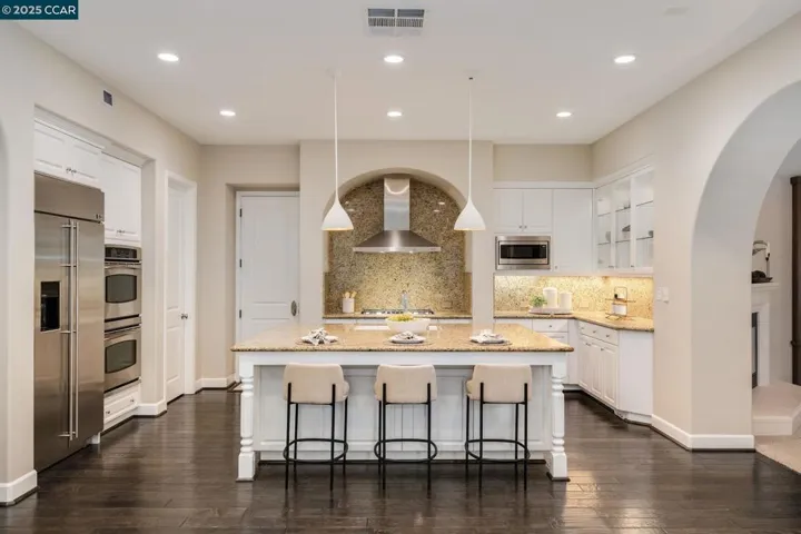 Gourmet Kitchen