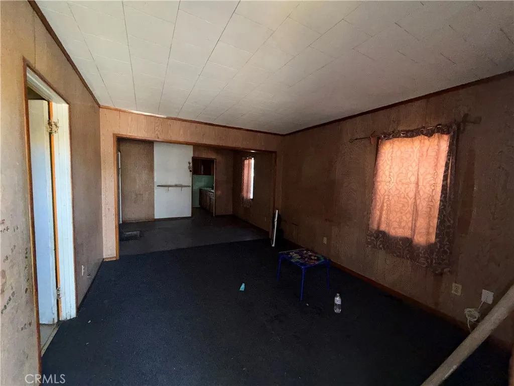 8511 Maie, Los Angeles, California 90001 home-pic-5