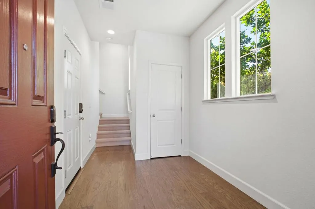 5724 Pandorea Terrace, Newark, California 94560 home-pic-3